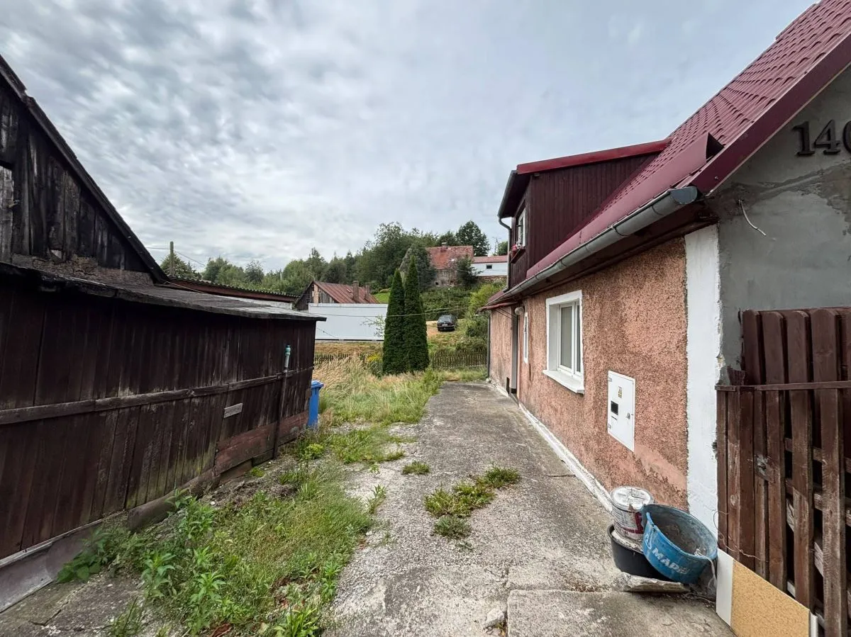 Wojcieszyce 1/2 domu - udział 50% sprzedaż 100m2 - 9